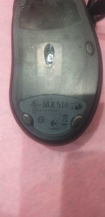 Проводная игровая мишка Logitech MX518