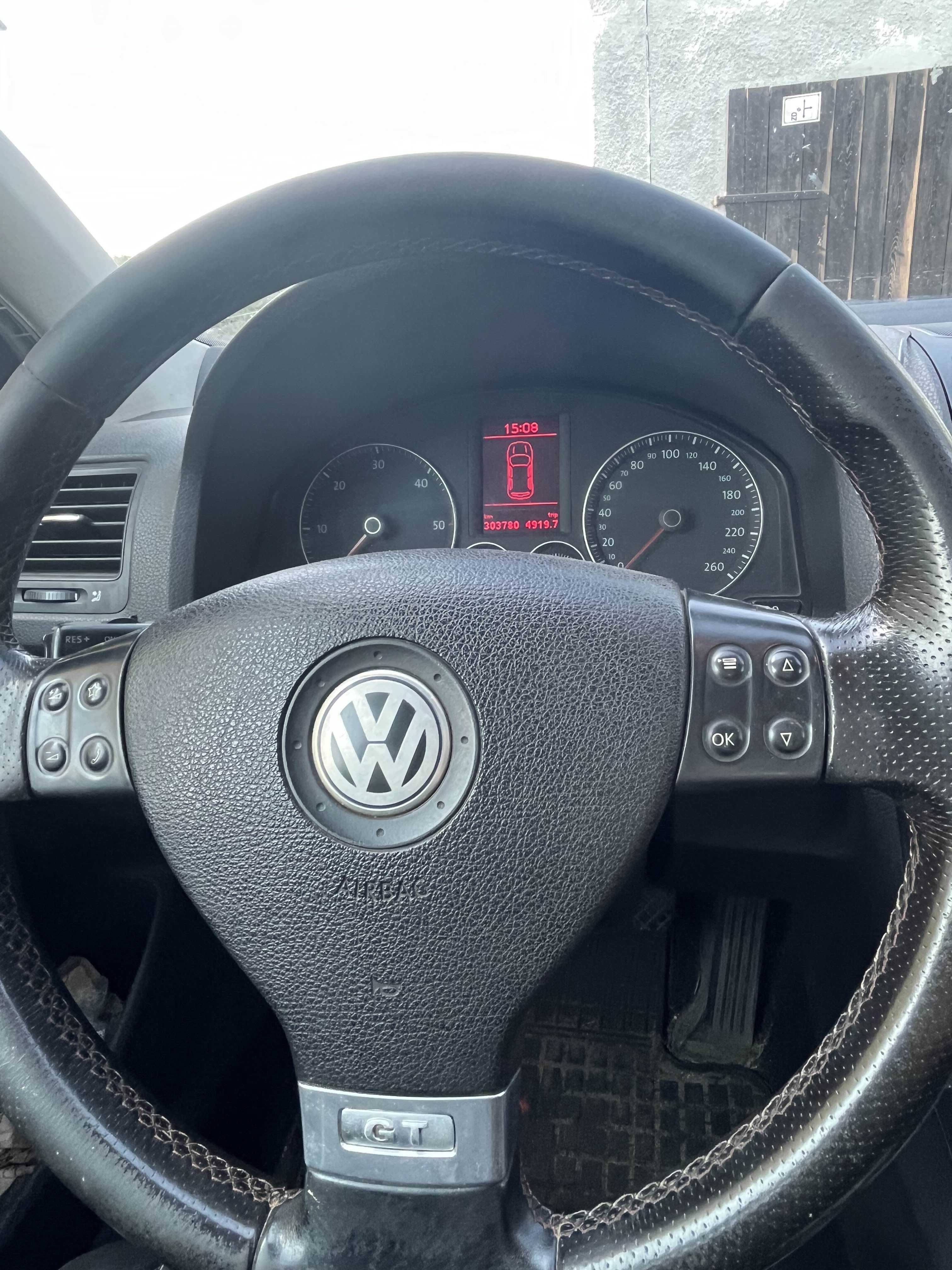 Golf 5 1.9 tdi 4x elektryczne szyby, skóry, klimatronik