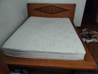 Vendo cama de casal