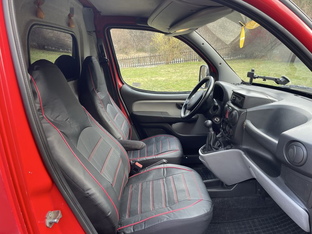 Fiat Doblo Cargo 2009 - dobre wyposazenie, zadbany środek.