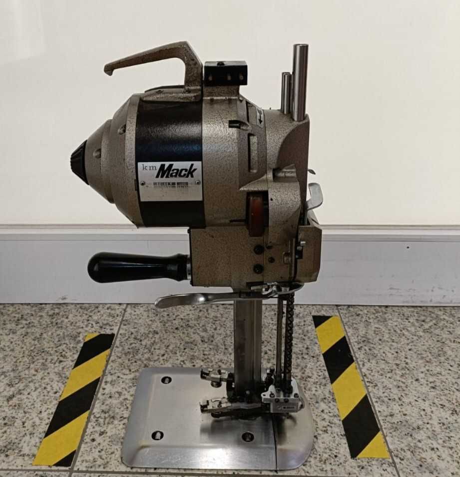Máquina de corte têxtil - KM MACK KS-AUV 8"