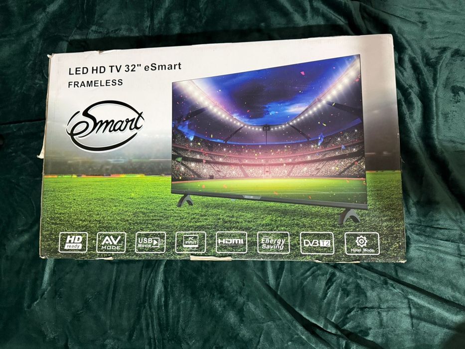 TV LED 32" HD USB PVR c/ Sintonizador TDT - eSmart