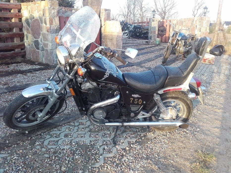 honda vt 750 vt750 felga koło przód moduł dyfer tarcze kolanka części