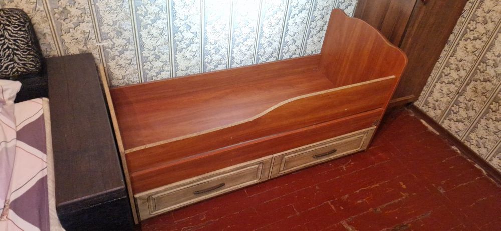 Детская кроватка 160 см