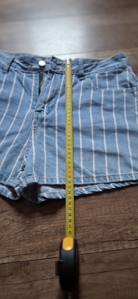 Spodenki jeansowe damskie M