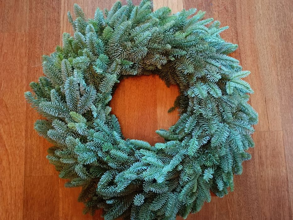 Wieniec stroik świąteczny adwentowy 55cm nobilis