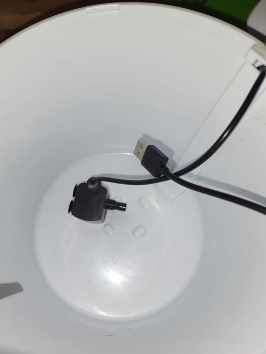 Catit фонтанчик для котиків чи собачок