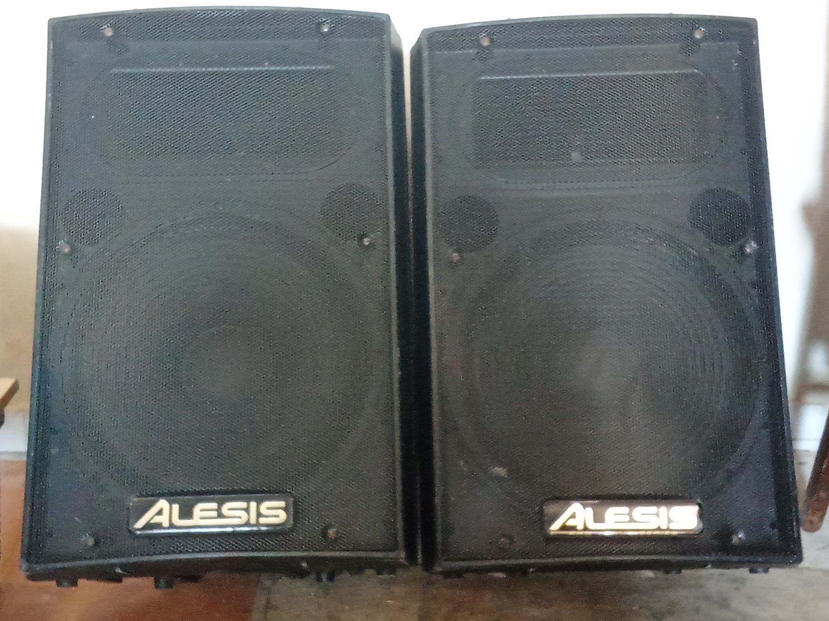 Звуковой комплект Alesis