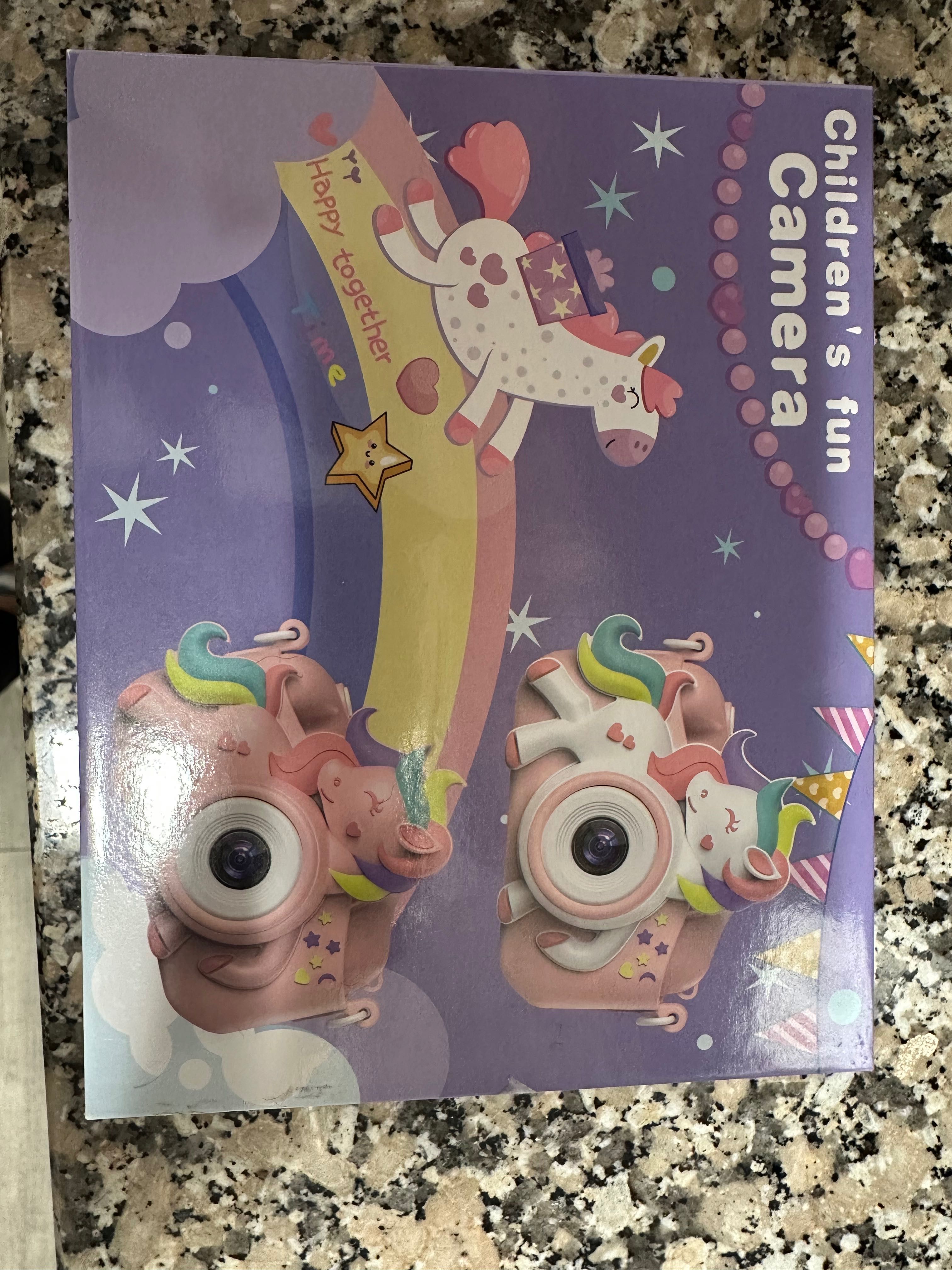 Vendo câmara fotográfica infantil rosa da Gofundy