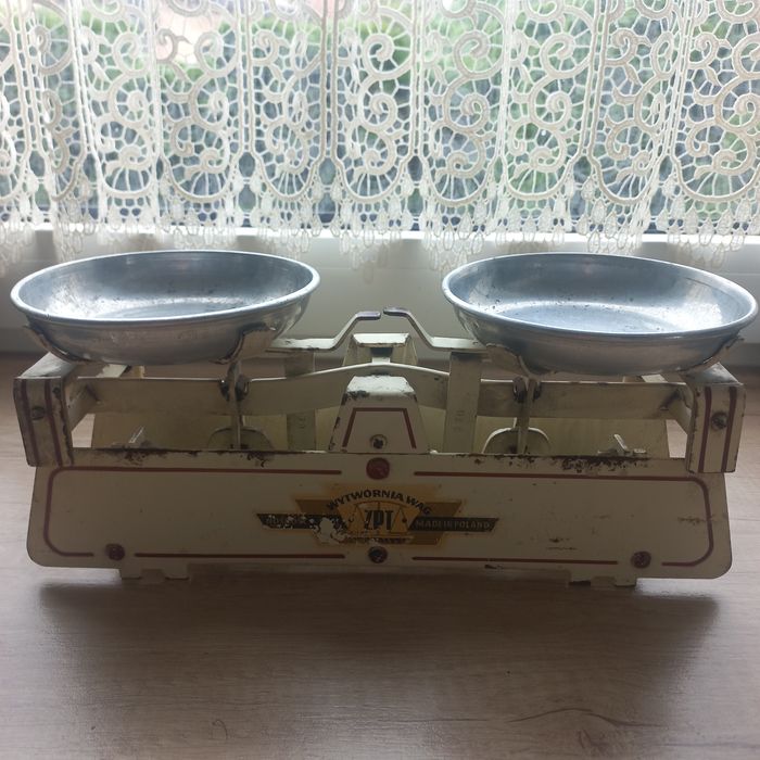 Waga szalkowa z czasów PRL