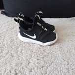 Adidasy,buty dziecięce Nike Flex runner rozmiar 21