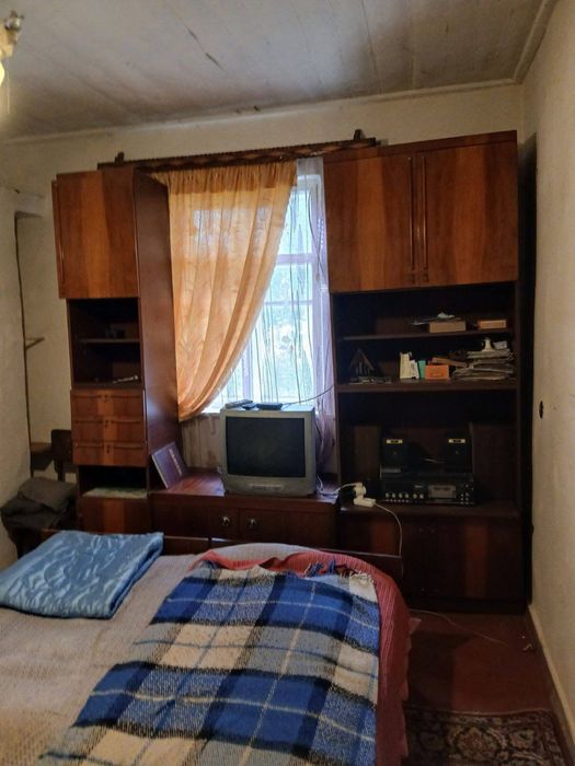 ТЕРМІНОВО продається Будинок 53 соти знмельна ділянка