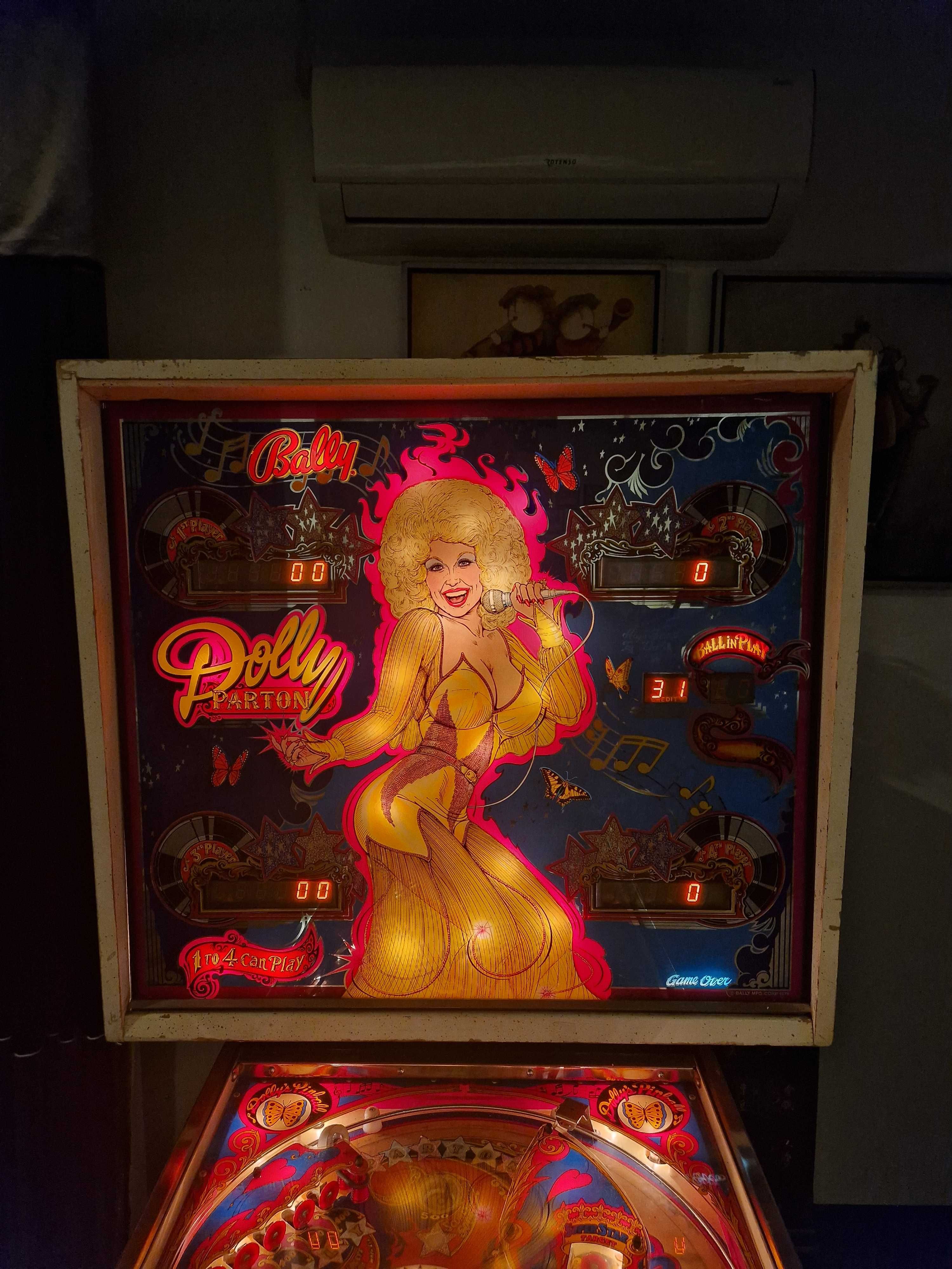 Flipper, Pinball Masyzna do grania retro Dolly Parton