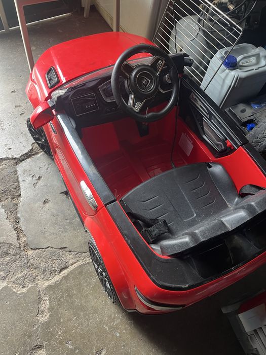 Carro eletrico criança