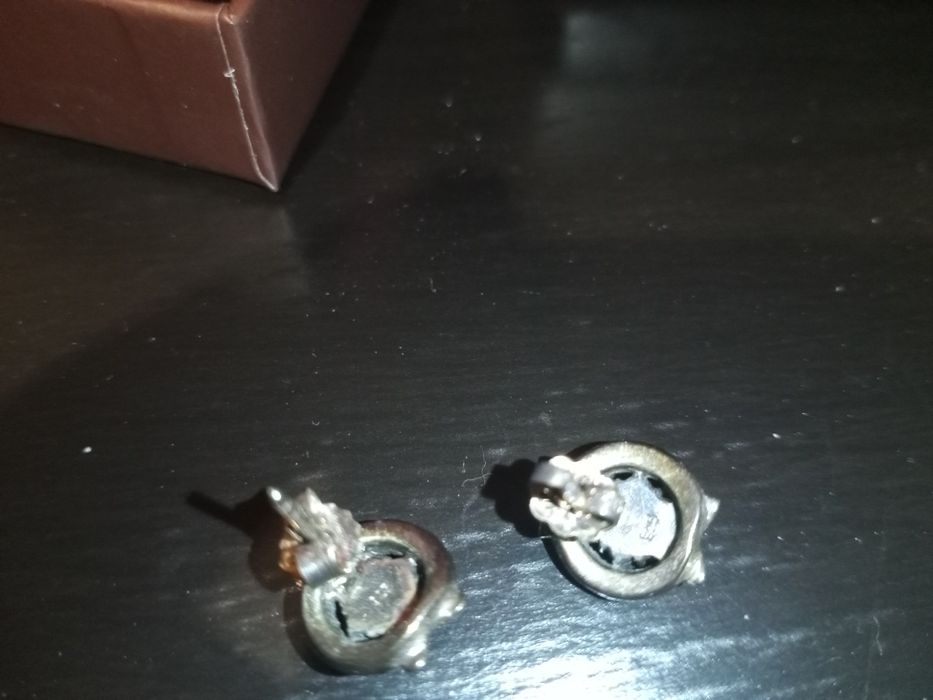 Conjunto Brincos prata com pérolas pequenas