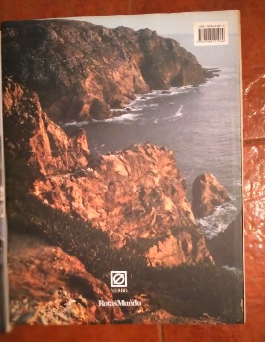 2 Livros - "As Mais Belas Cidade, Parques e Reservas de Portugal"