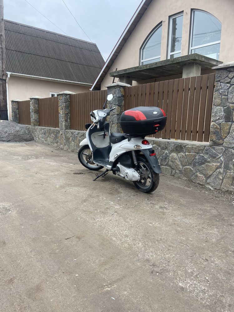 Продам Piaggio Liberty 125