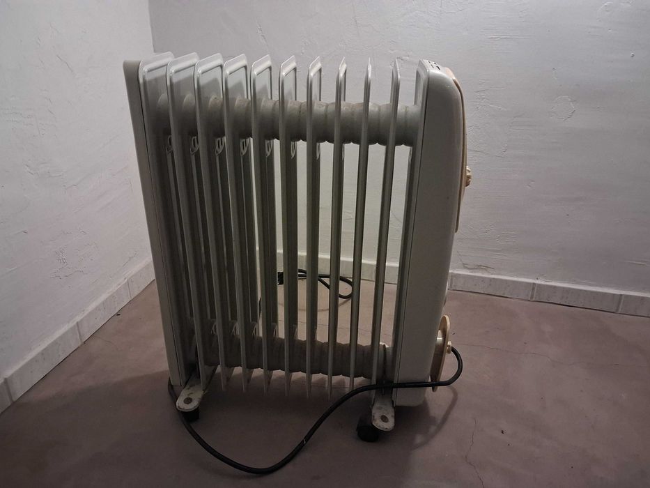 Vendo aquecedor a oleo como novo