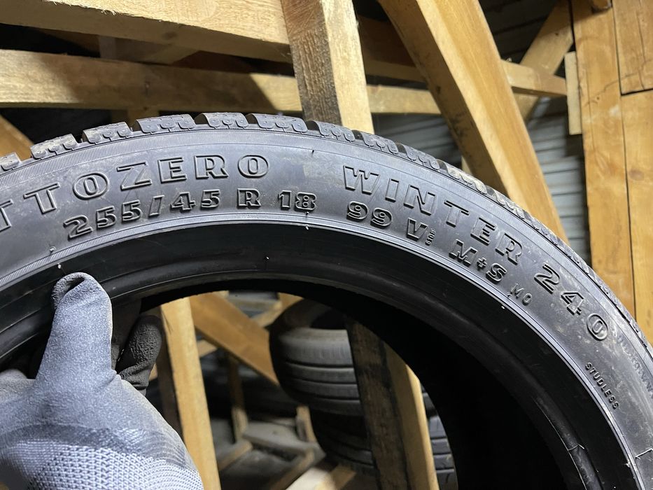 Шини як нові зима 255/45R18 PIRELLI SOTTOZERO 4 або 2шт