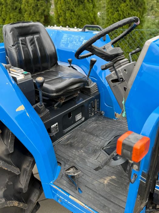 Iseki Landlader 30KM duzy mocny rewers 4x4 john kubota yanmar