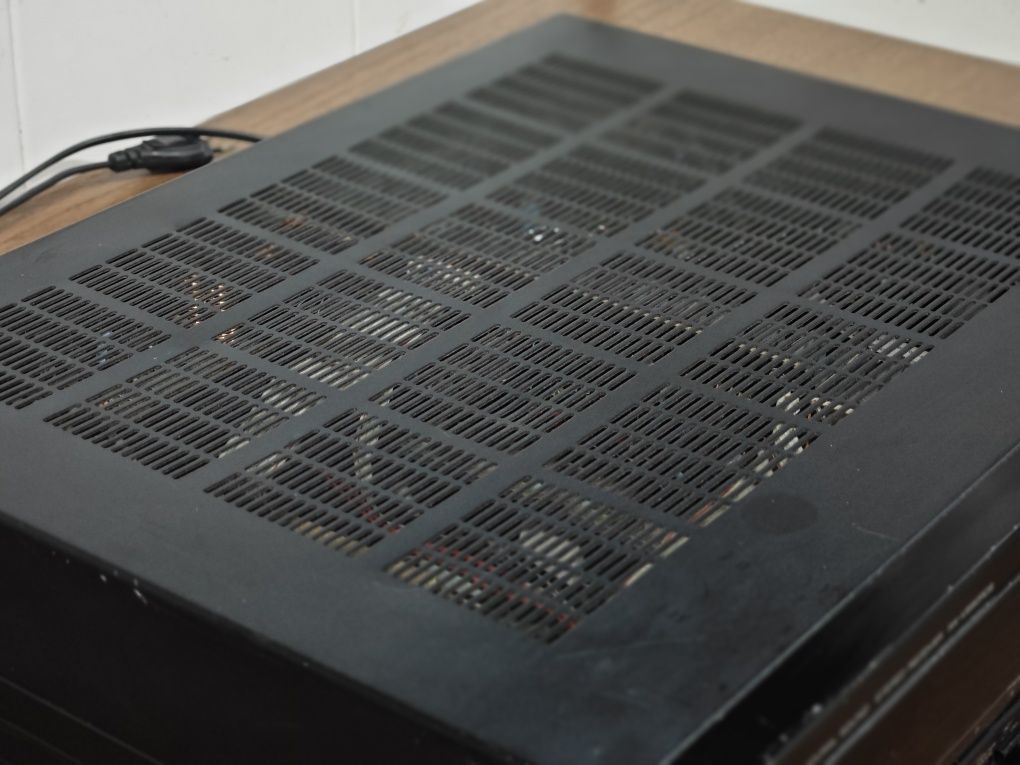 Amplificador Yamaha RX-V590RDS 300W