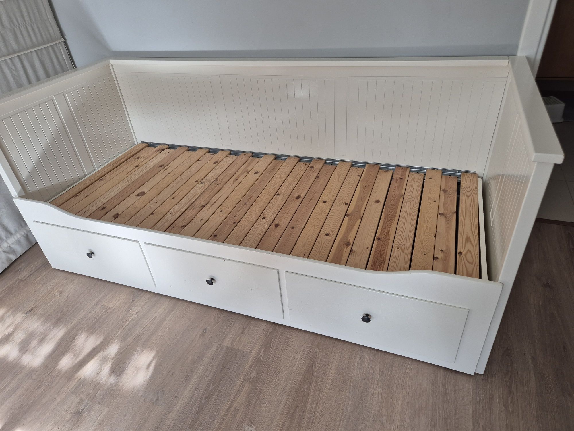 Cama solteiro/dupla com 4 gavetoes