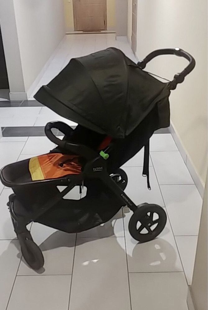 Коляска britax