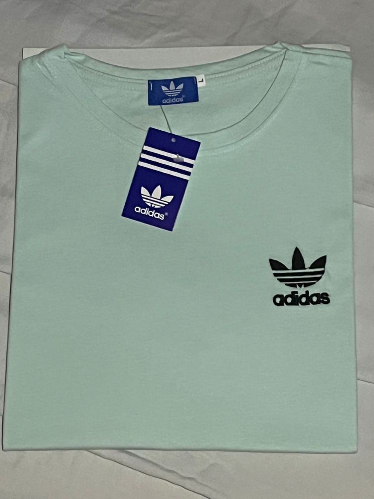 T-shirt novas, varios tamanhos