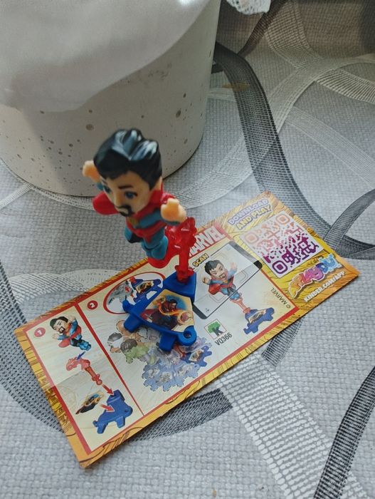 Киндер сюрприз marvel доктор Стрендж