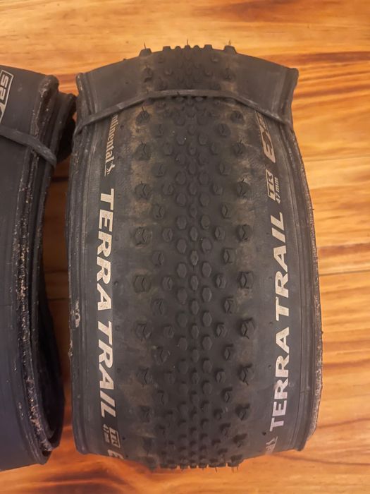 Pneus gravel WTB e Continental