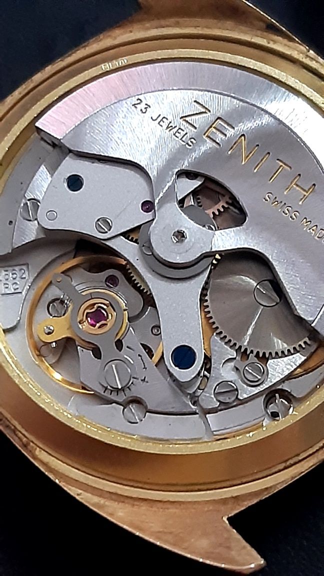 Годинник Zenith 28800 automatic золото 18k