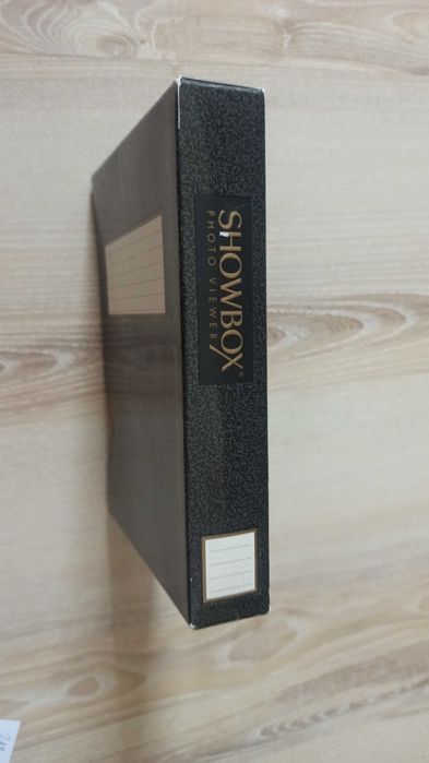 Ramka na 40 zdjęć SHOWBOX photo viewer 15x10cm