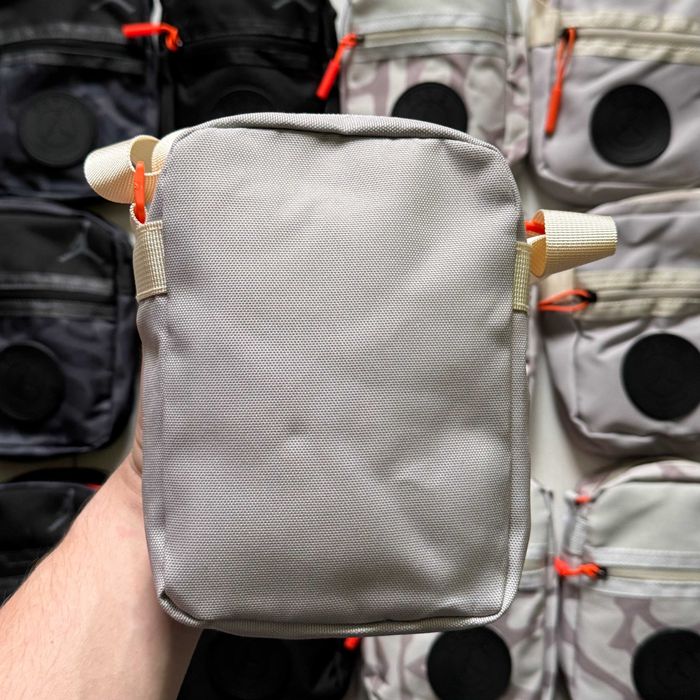 Cумка Jordan Paris Saint Germain. Месенджер Jordan PSG.