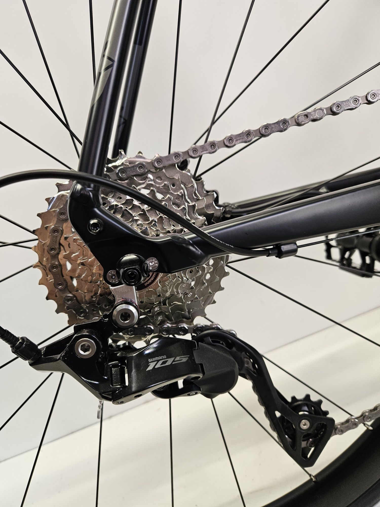 Nowy APEX EDGE rower szosowy Shimano 105 2x12 DISC