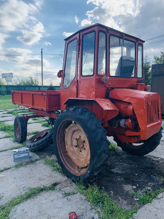 Продам трактор  Т-16