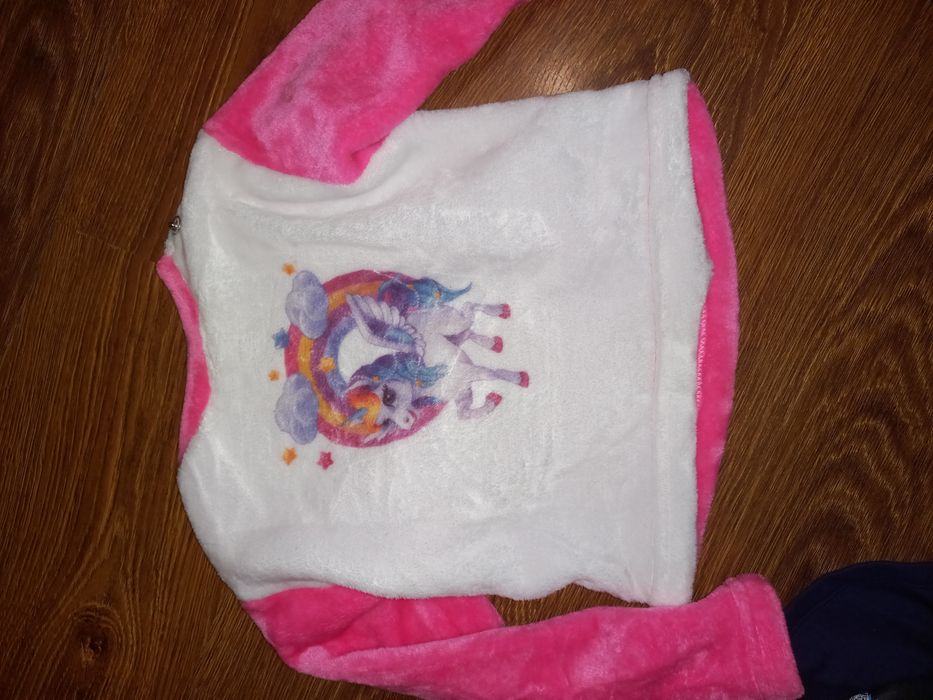 Пакет одягу на дівчинку 3 роки