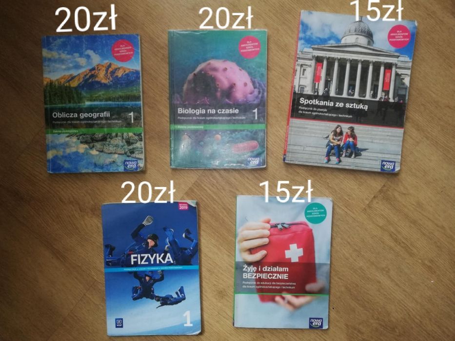 Sprzedam podręczniki do technikum