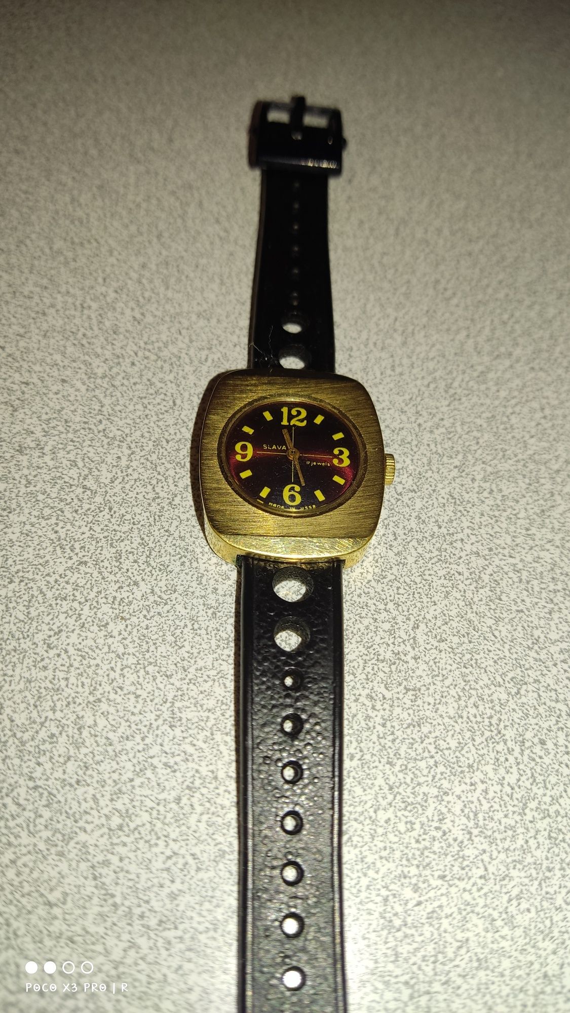 Unikalny zegarek damski Slava 17 jewels made in USSR
