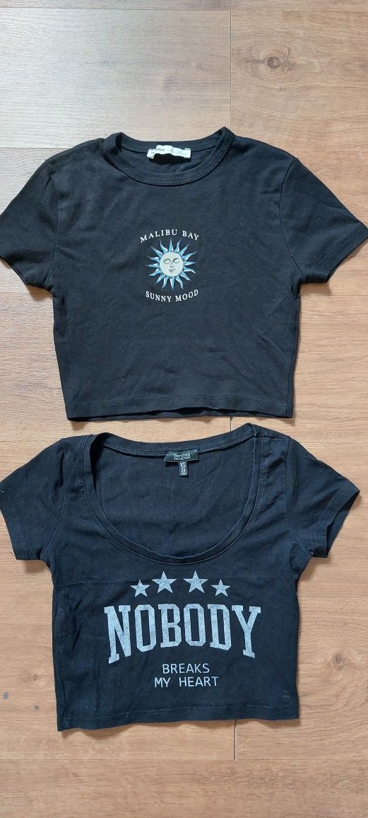 Conjunto de 2 Tshirts tamanho  XS ou 12 / 13 anos