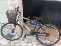 Bicicleta montanha roda 26/ 6 mudancas 50€