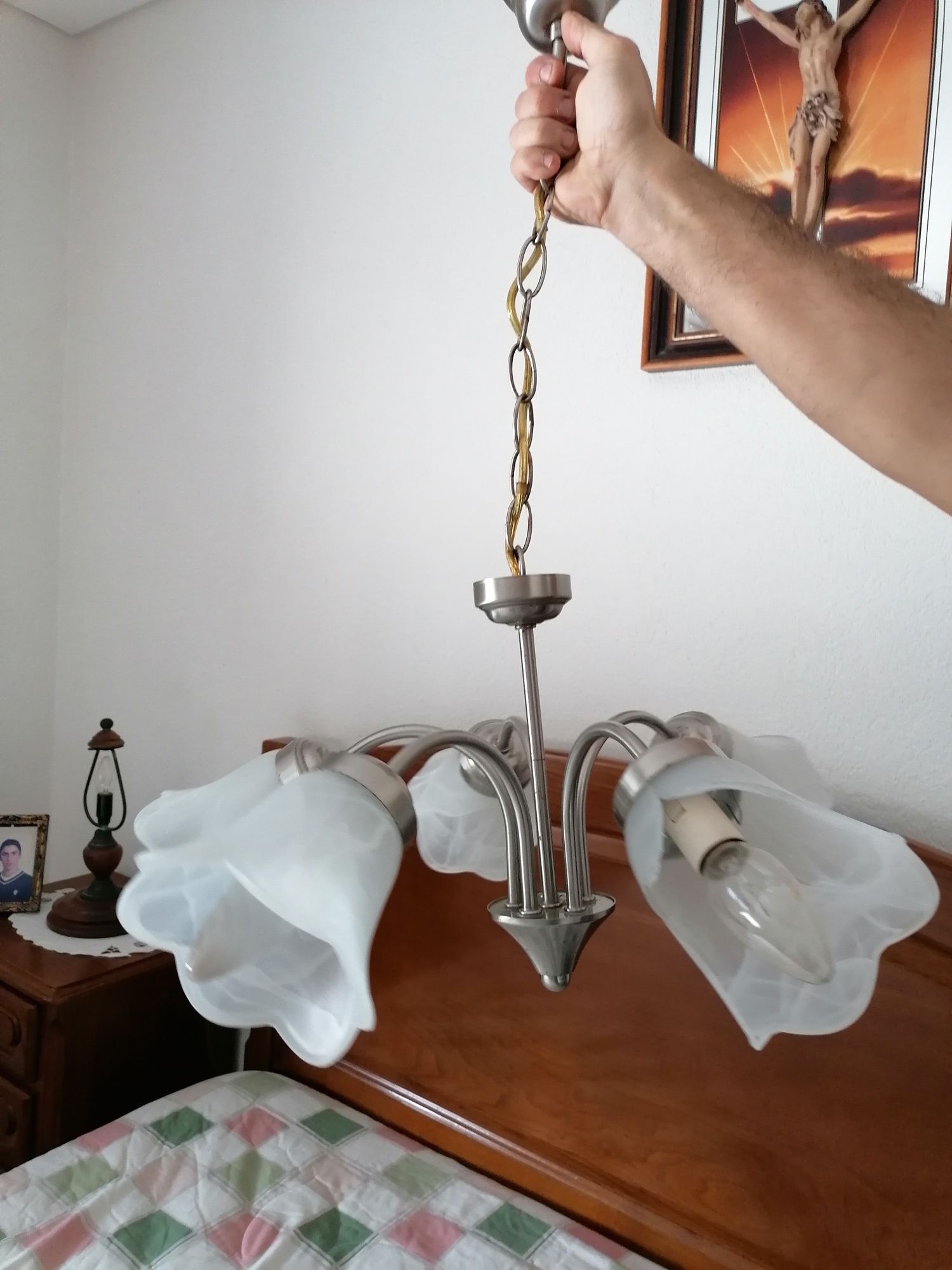 Candeeiro de tecto para quarto ou sala