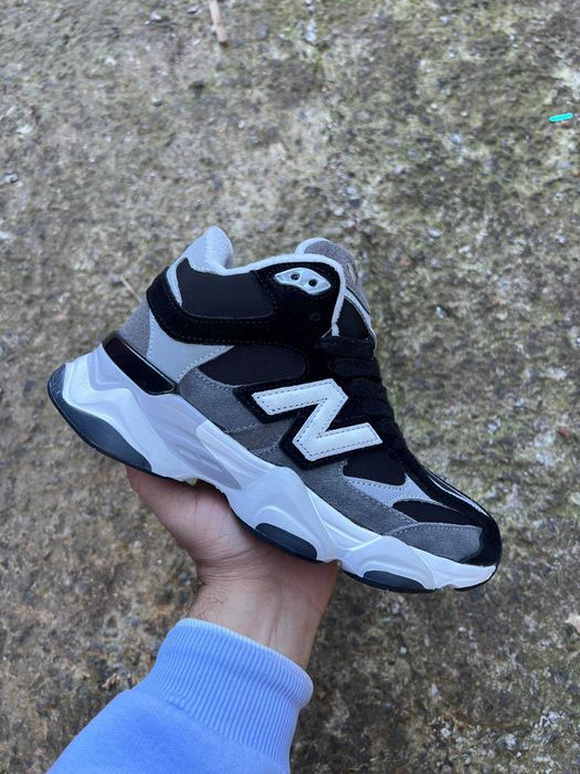 Жіночі зимові кросівки New Balance 9060 High Black Winter Ar51721