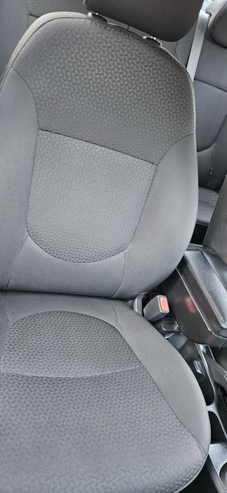 Kia Rio 2012 року