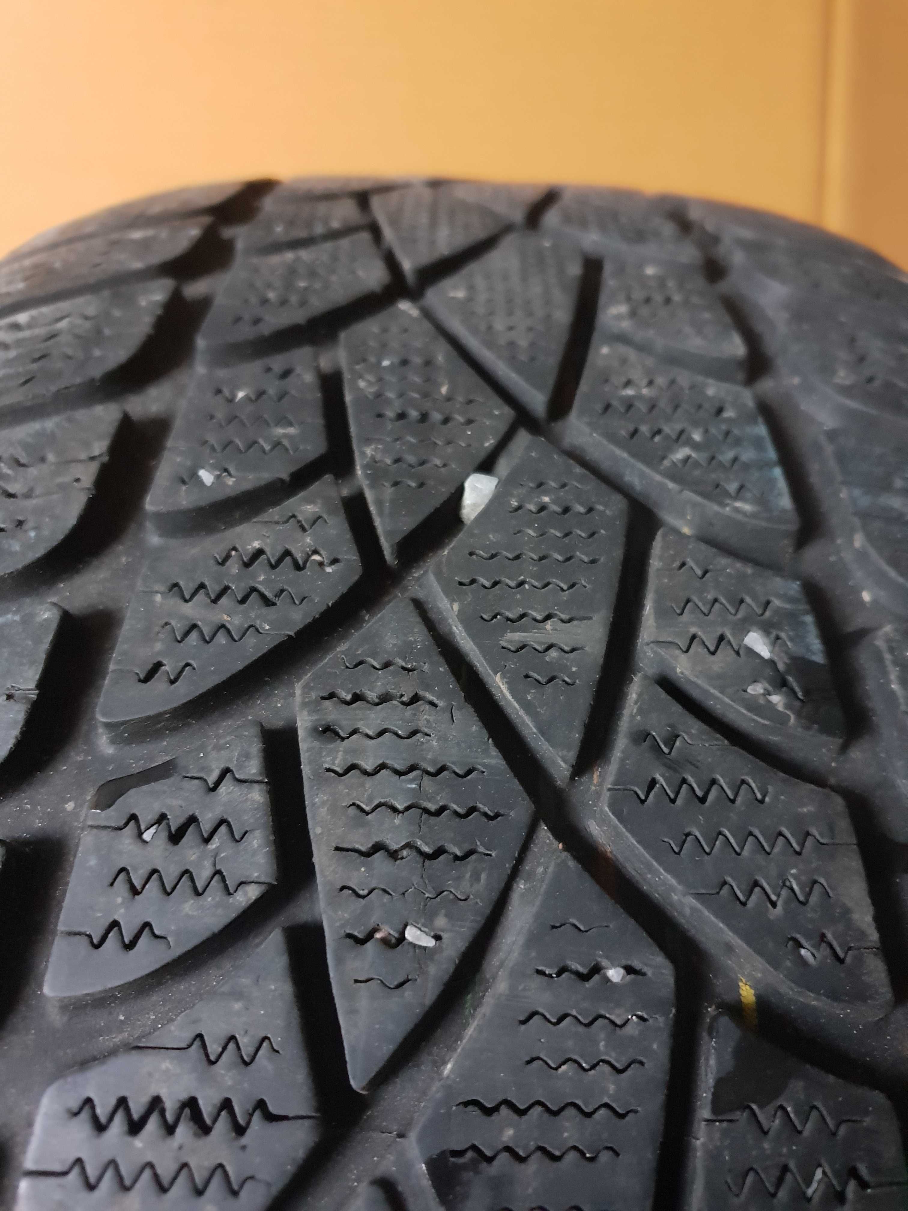 Dunlop 225/45 r17 Winter Sport 3D / 6,3mm!!!