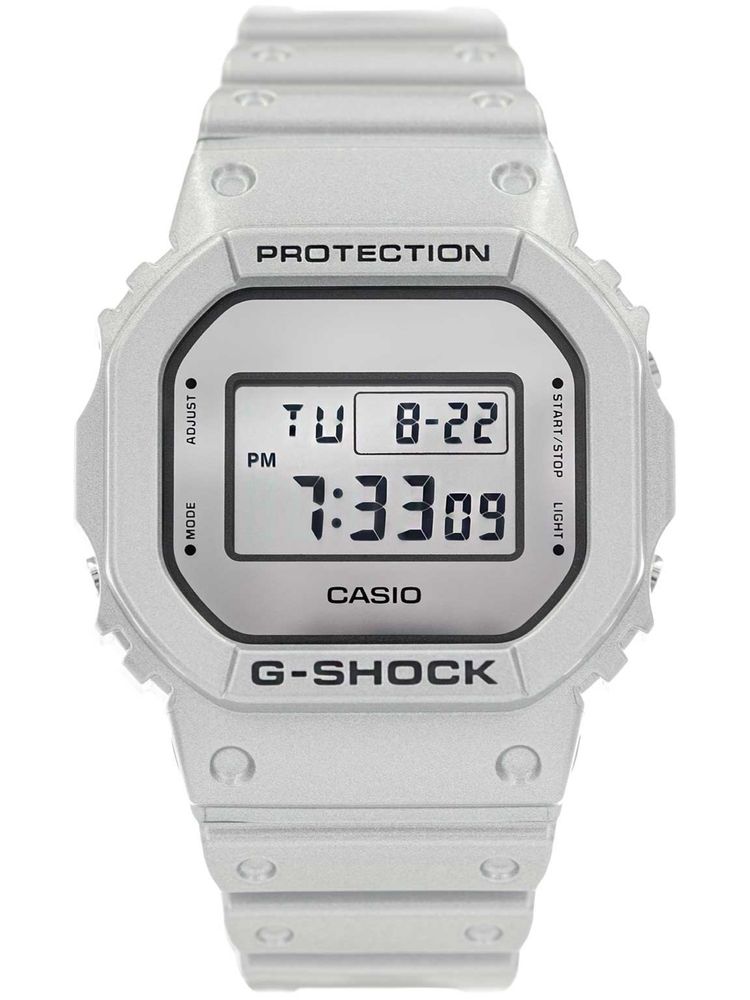 Годинник касіо / Casio G-shok white / CASIO G-SHOCK DW-5600FF-8ER