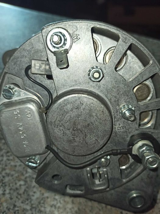 Alternator C-385 i pochodne