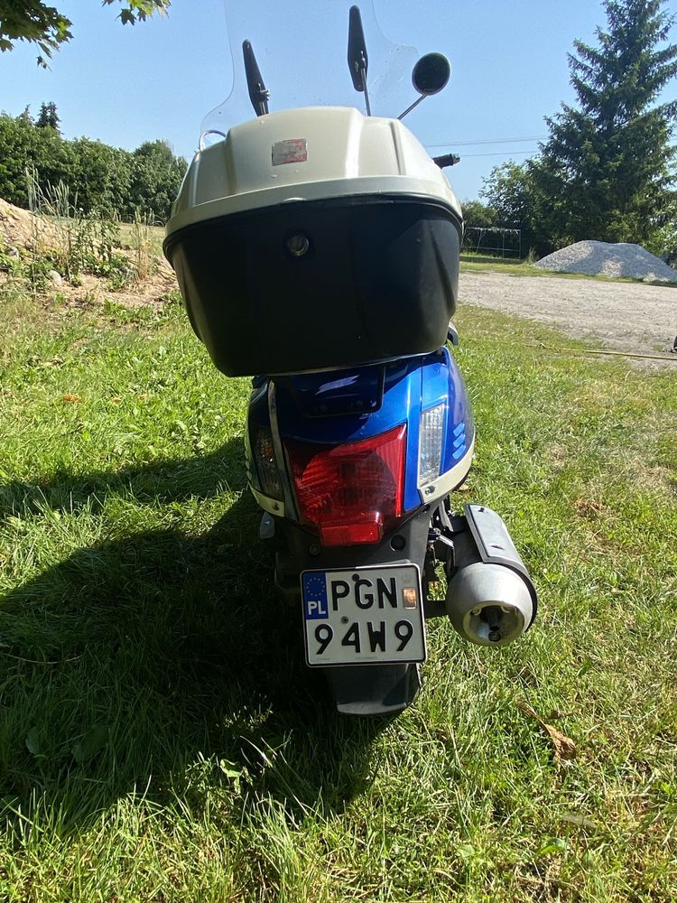 Motocykl skuter Kymco Like 2011