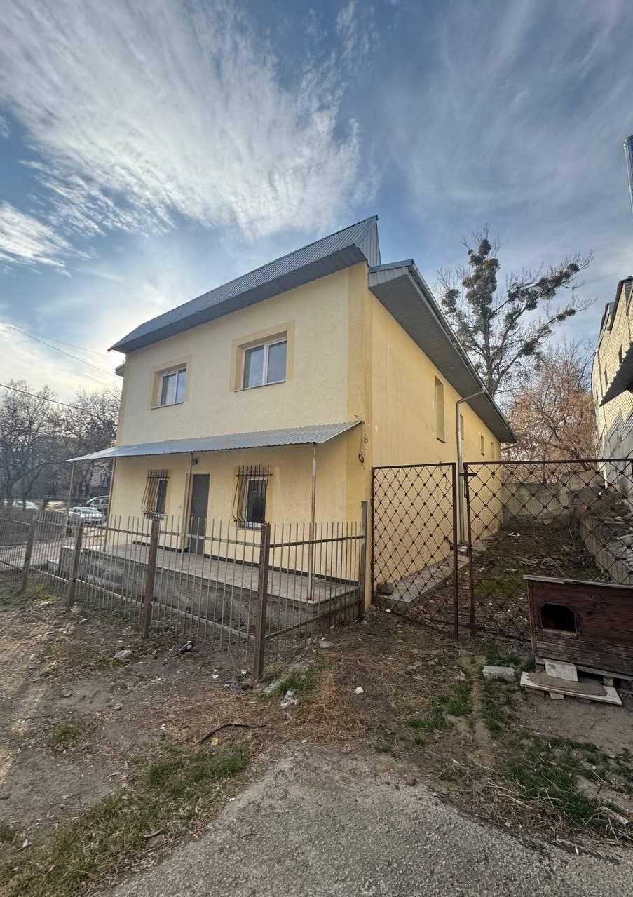 Здам все приміщення. Є можливість СУБОРЕНДИ. Кабінетна система.