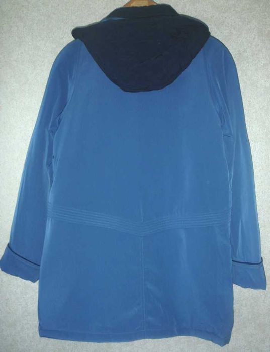 Курточка в голубо-синем тоне, раз. 50-52.