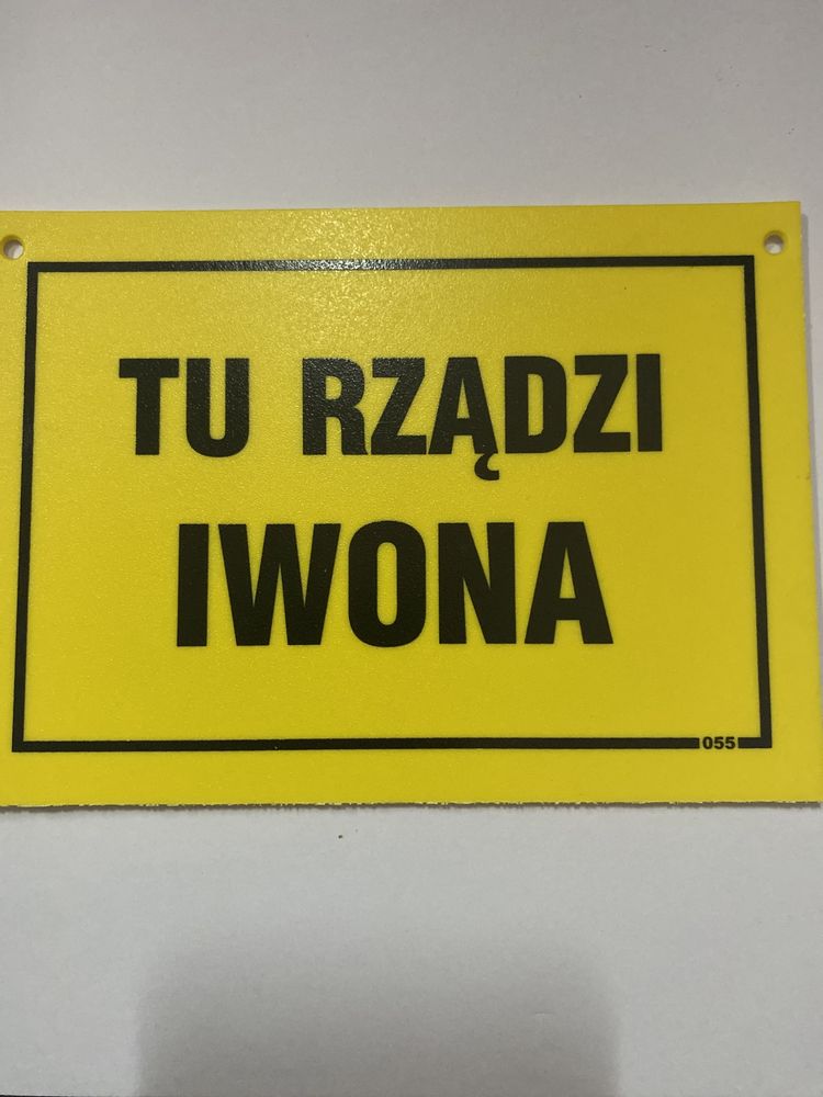 Tabliczka z imieniem Iwona